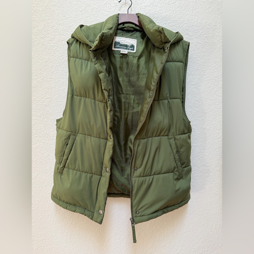 Oversized Green Puffer Vest